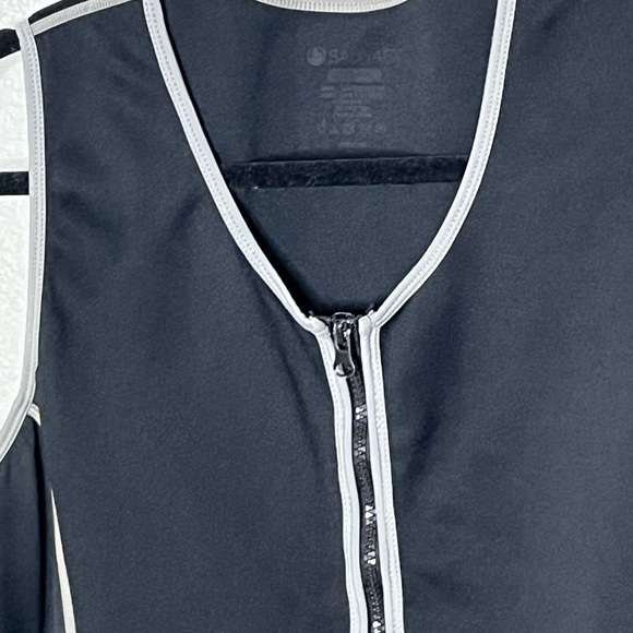Saunafx Zip Up Vest - Picture 2 of 7